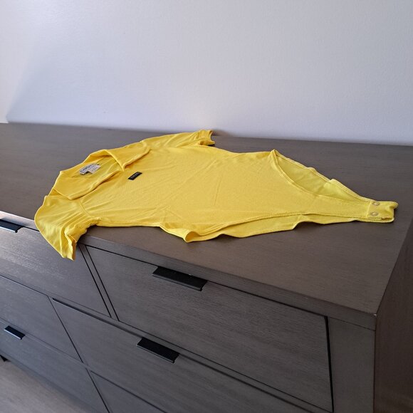VERSACE Intensive Italy Body Suit Yellow Short Sleeve Sportswear Vintage Sz 10/M - Picture 6 of 11